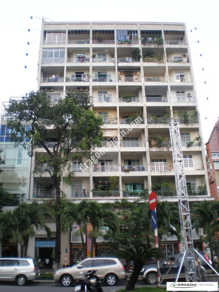 ローカルアパートメント　　Nguyen Hue st. 1区, ホーチミン市、ベトナム　不動産