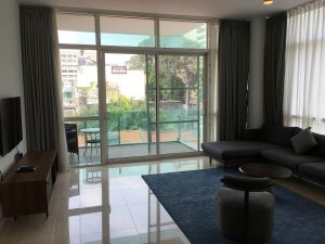 Blue Arch (旧Spring Court） サービスアパート 3ベッド ホーチミン市 1区