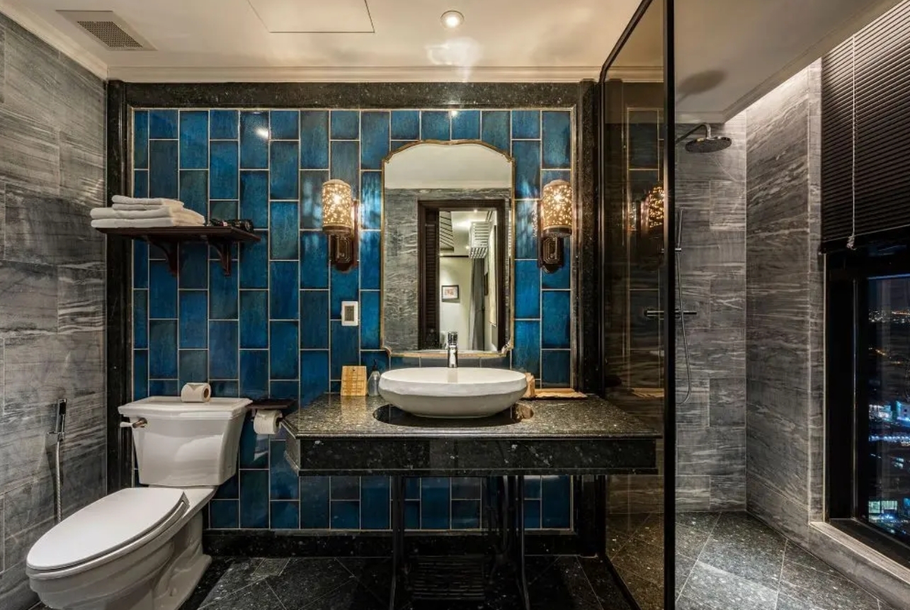 Ảnh chụp màn hình_7-11-2025_19504_