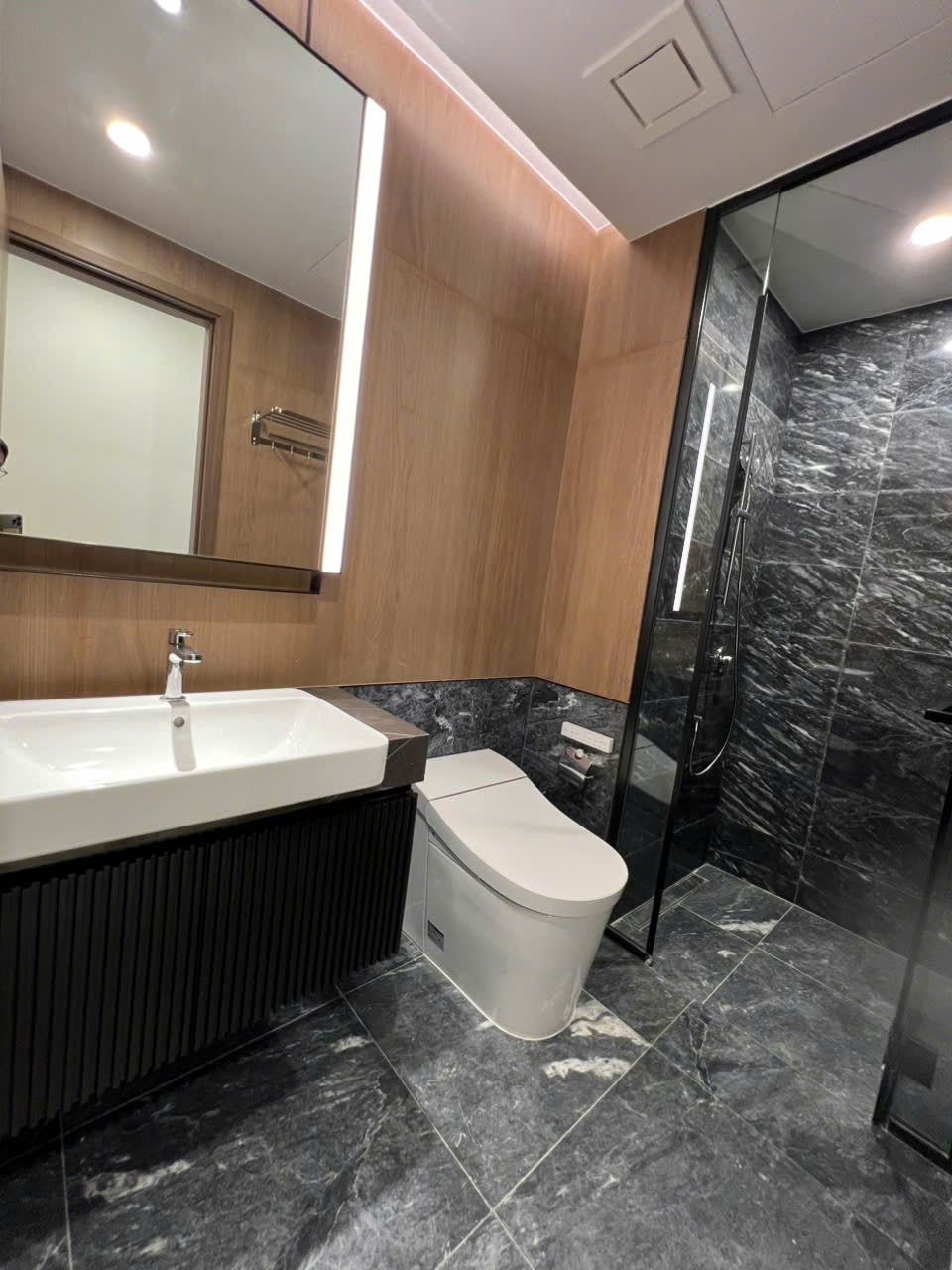 ec6217771b44961acf5540