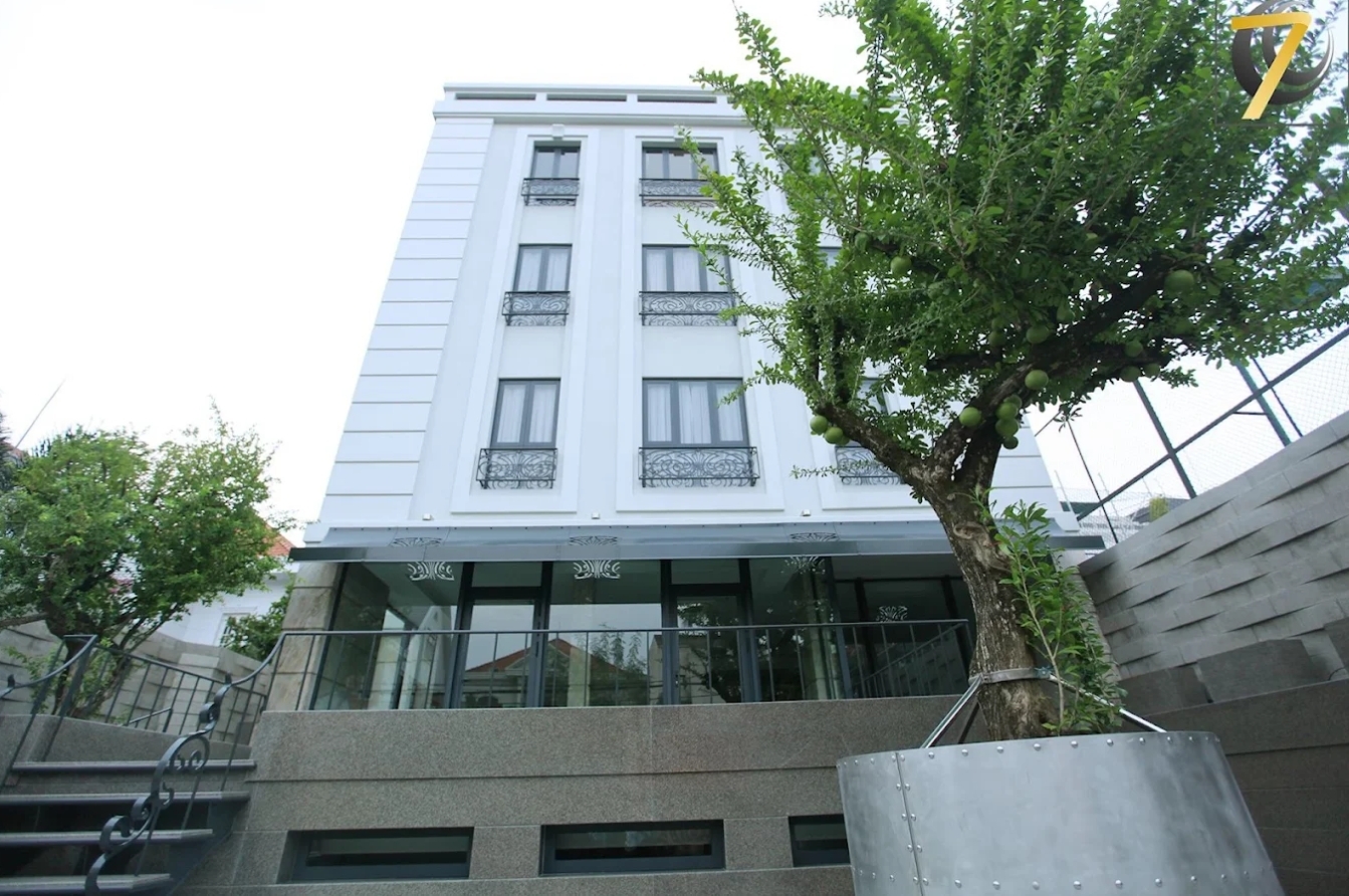 Ảnh chụp màn hình_22-11-2025_115943_