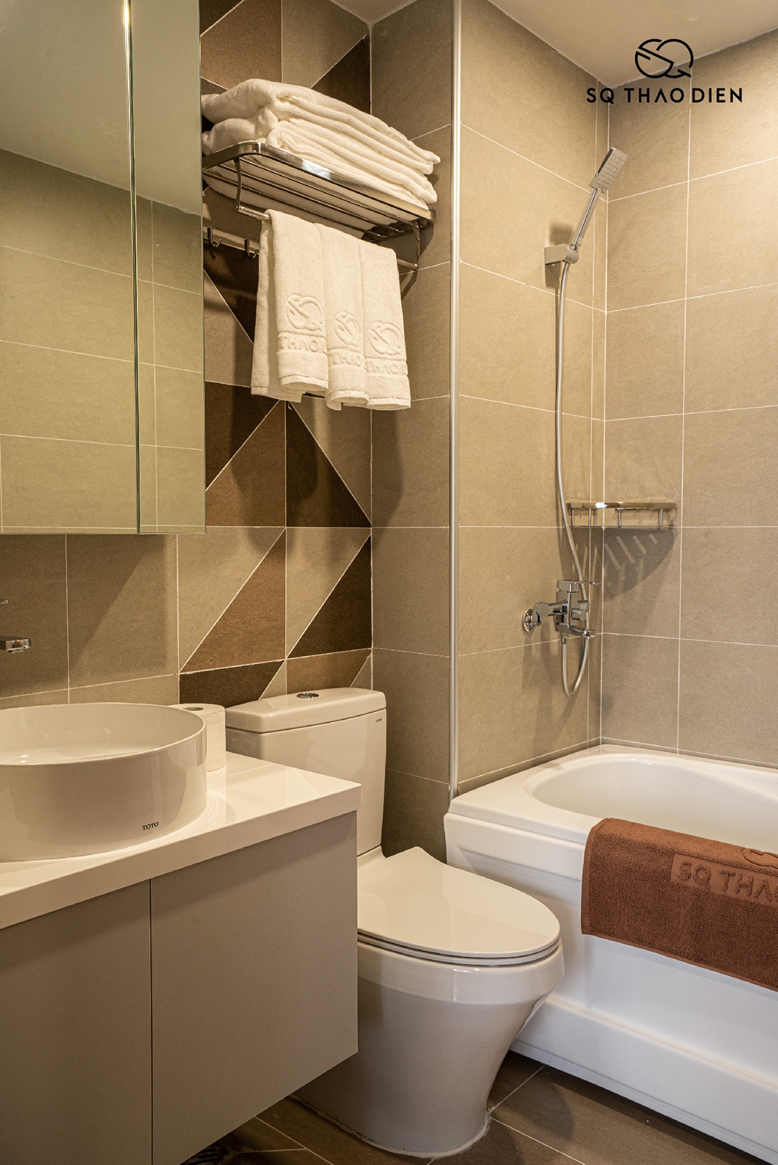 SQ Thao Dien - The tu